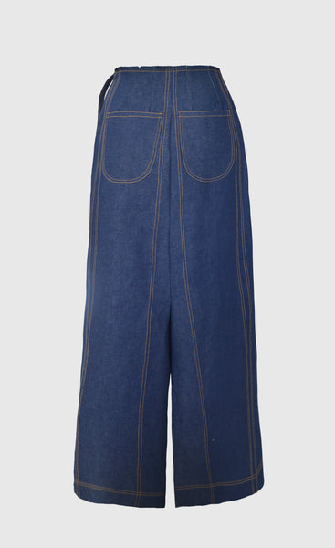 THE D-RING SKIRT