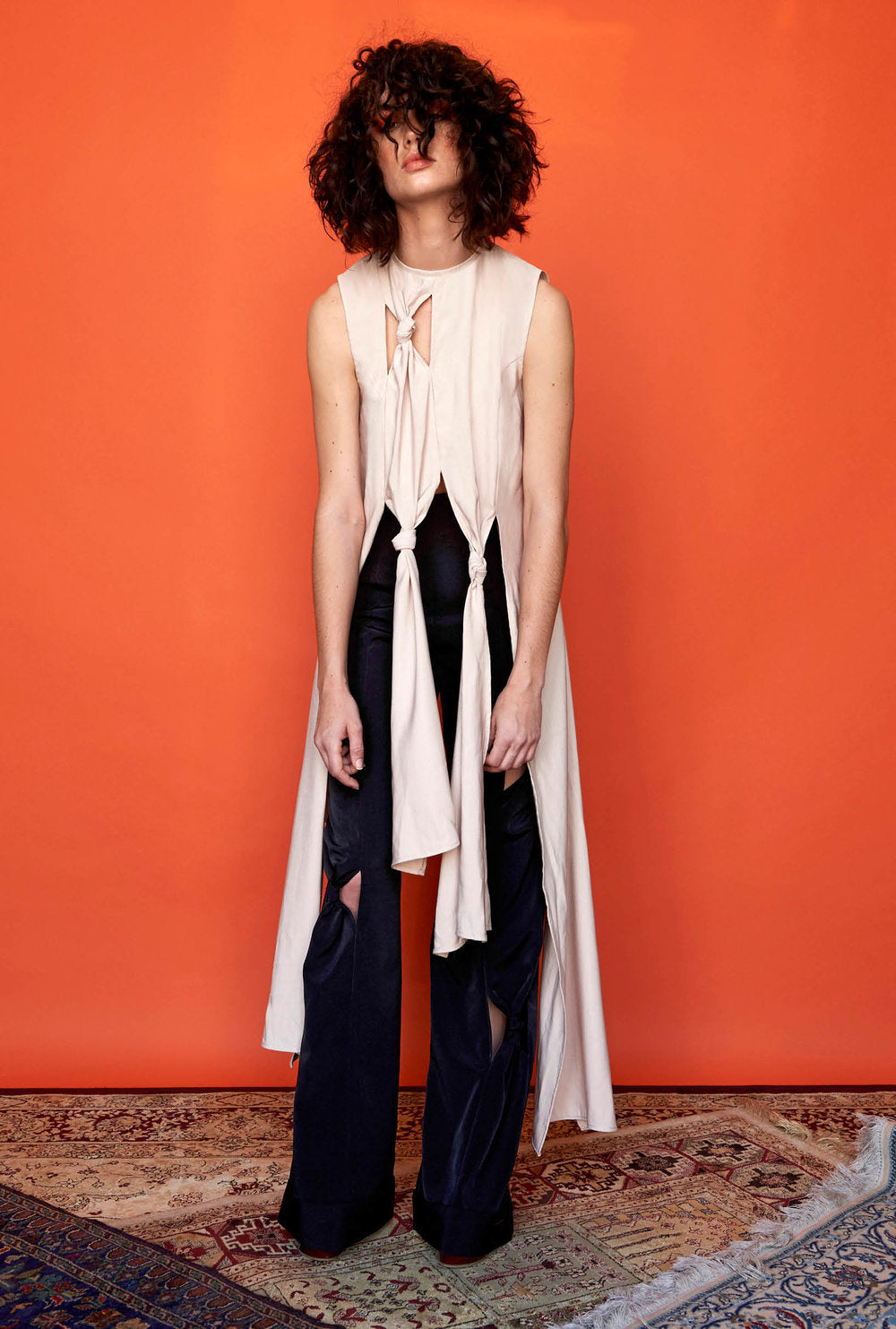 KNOTTED TOP